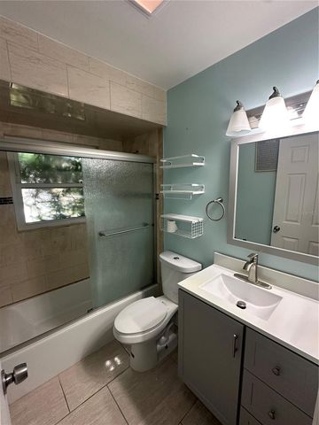 852 ROYALTON ROAD, Orlando, FL 32825