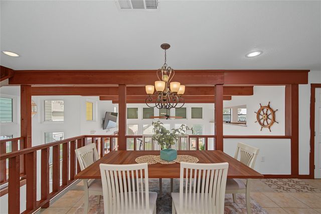 804 Bay Avenue, Kemah, TX 77565