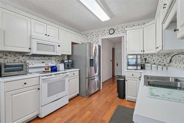 4821 Camden Drive, Conyers, GA 30094