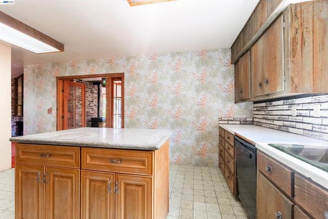 38940 Cherry Ct, Fremont, CA 94536