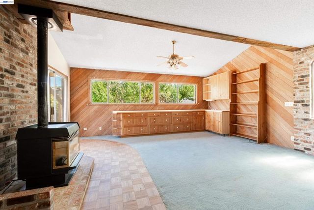 38940 Cherry Ct, Fremont, CA 94536