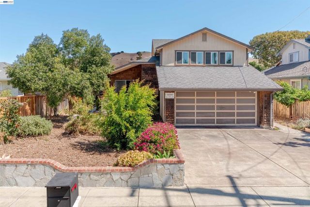 38940 Cherry Ct, Fremont, CA 94536