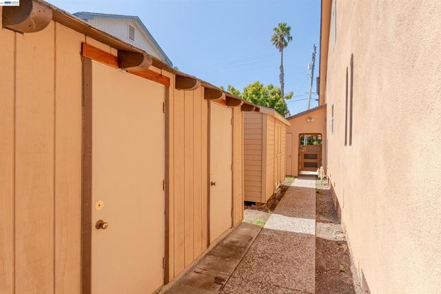 38940 Cherry Ct, Fremont, CA 94536
