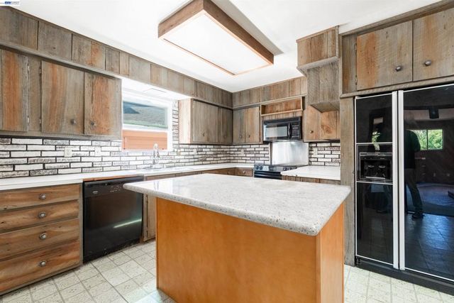 38940 Cherry Ct, Fremont, CA 94536