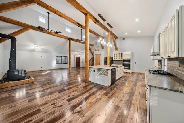 4614 Gainsborough Drive, Brookshire, TX 77423