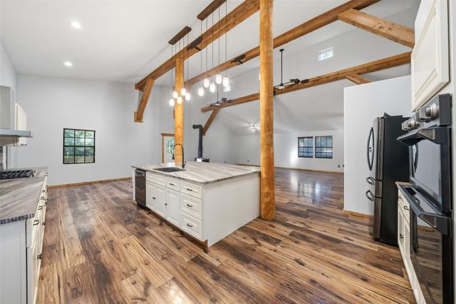 4614 Gainsborough Drive, Brookshire, TX 77423