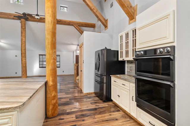 4614 Gainsborough Drive, Brookshire, TX 77423