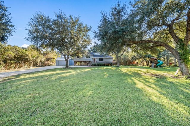 4614 Gainsborough Drive, Brookshire, TX 77423