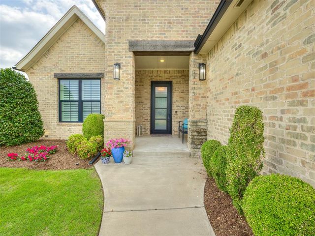 2312 Stone Mill Court, Yukon, OK 73099