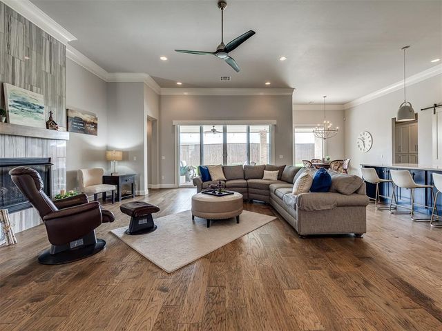2312 Stone Mill Court, Yukon, OK 73099