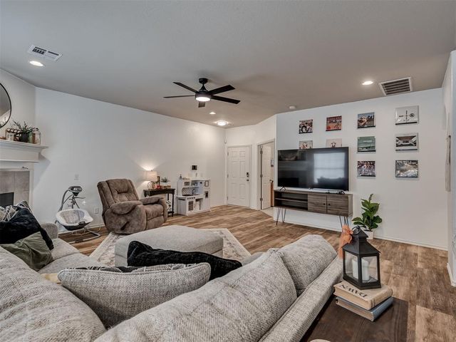 5944 SE 66th Street, Oklahoma City, OK 73135