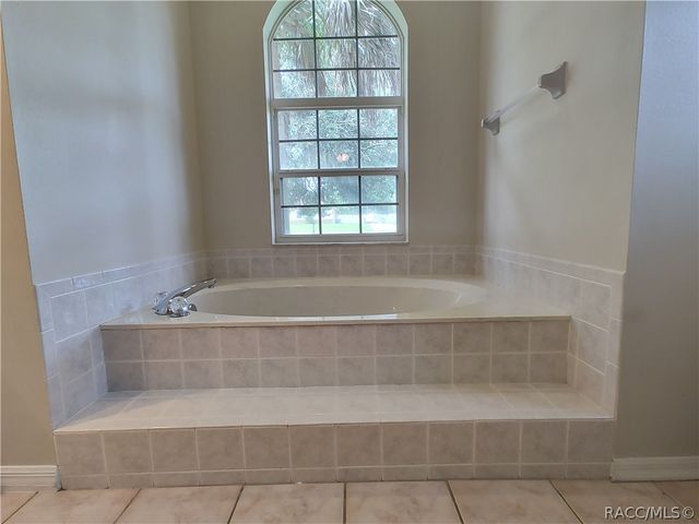 2905 W Beamwood Drive, Beverly Hills, FL 34465