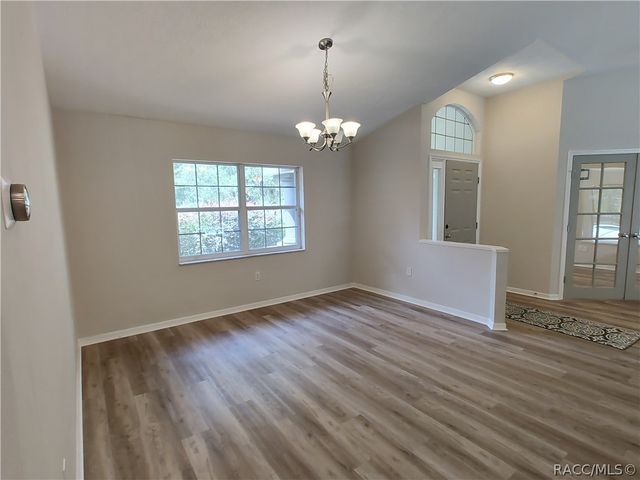 2905 W Beamwood Drive, Beverly Hills, FL 34465