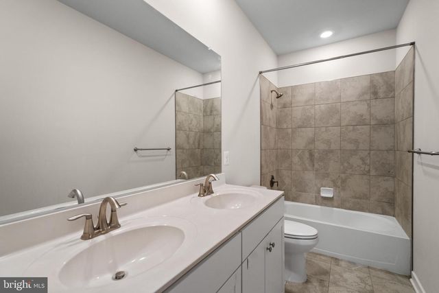 2093 WHITHORN HILL, Jeffersonton, VA 22724