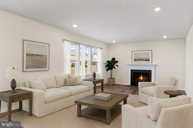 2093 WHITHORN HILL, Jeffersonton, VA 22724