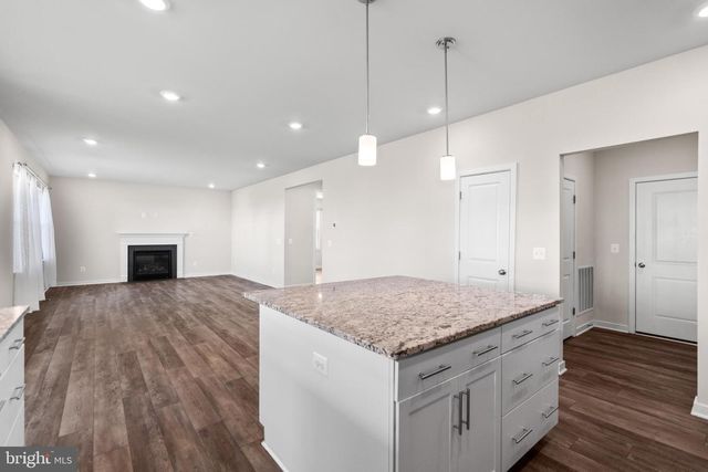 2093 WHITHORN HILL, Jeffersonton, VA 22724