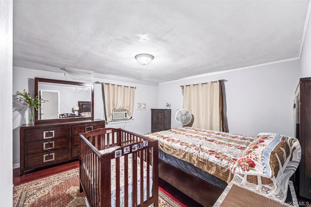 134 Hart Avenue, Yonkers, NY 10704