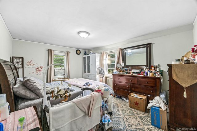 134 Hart Avenue, Yonkers, NY 10704