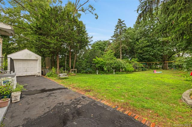 134 Hart Avenue, Yonkers, NY 10704