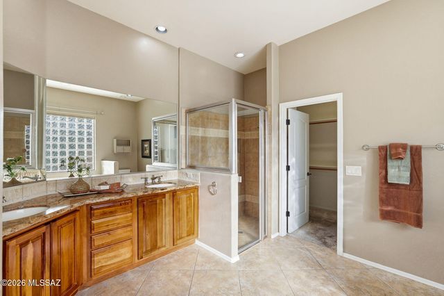 13805 N Keystone Springs Drive, Oro Valley, AZ 85755