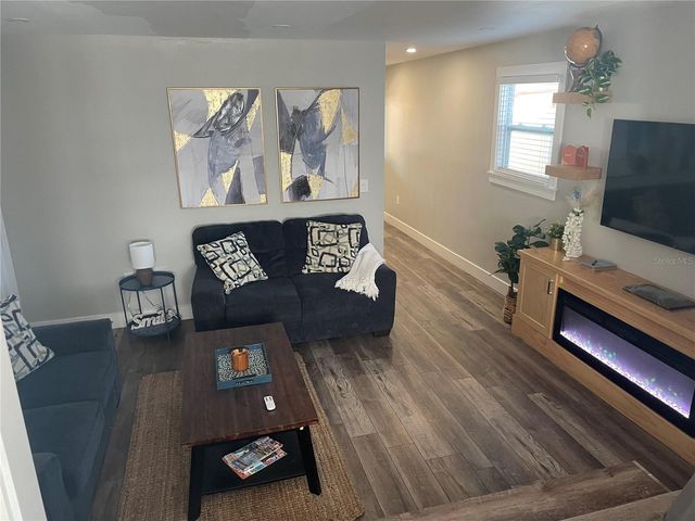 3109 W PALMETTO STREET, Tampa, FL 33607