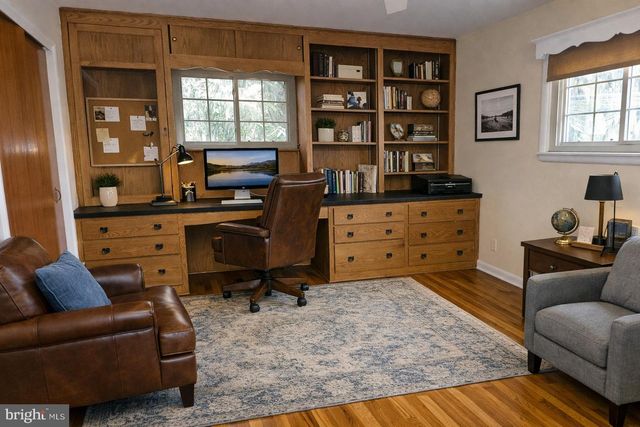 56 CHAPMAN AVE, Doylestown, PA 18901