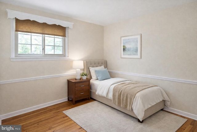 56 CHAPMAN AVE, Doylestown, PA 18901