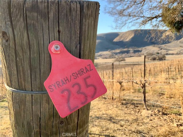 75751 Indian Valley Road, San Miguel, CA 93451