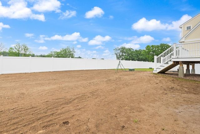 5 Jasmine Way, Bridgewater, MA 02324