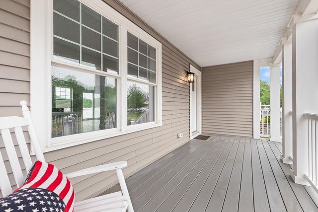 5 Jasmine Way, Bridgewater, MA 02324