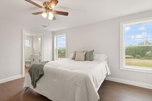 5 Jasmine Way, Bridgewater, MA 02324