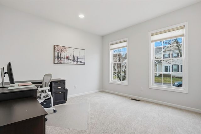 4 Grandview Drive 4, Hopkinton, MA 01748