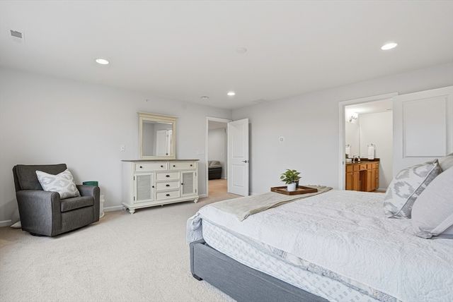 4 Grandview Drive 4, Hopkinton, MA 01748