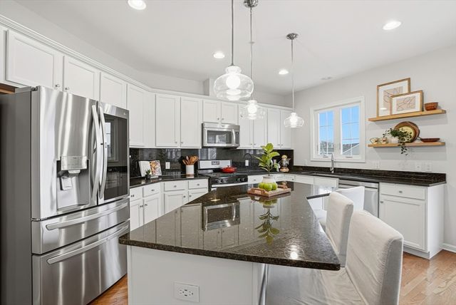 4 Grandview Drive 4, Hopkinton, MA 01748