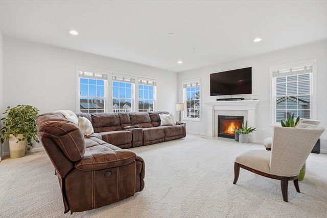 4 Grandview Drive 4, Hopkinton, MA 01748