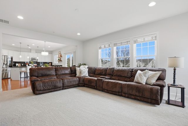 4 Grandview Drive 4, Hopkinton, MA 01748