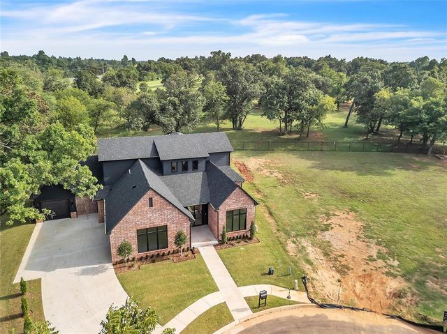 4400 Redbud Circle, Oklahoma City, OK 73111