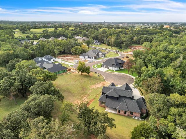 4400 Redbud Circle, Oklahoma City, OK 73111