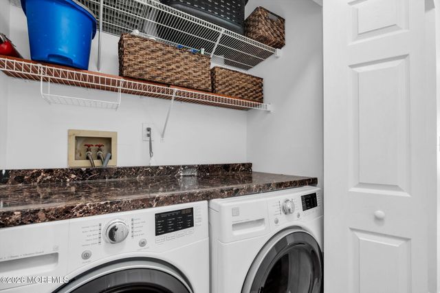 3 Exeter Pass, Colts Neck, NJ 07722