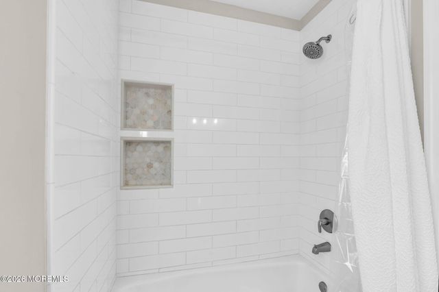 3 Exeter Pass, Colts Neck, NJ 07722