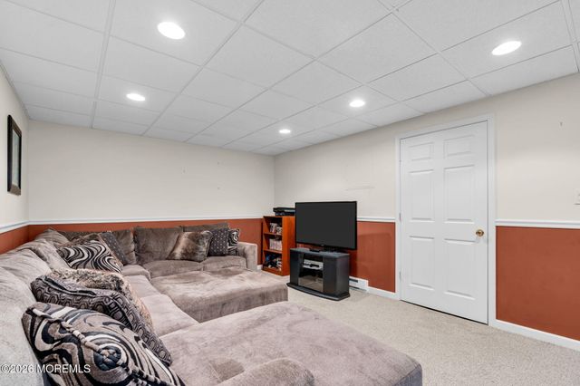 3 Exeter Pass, Colts Neck, NJ 07722