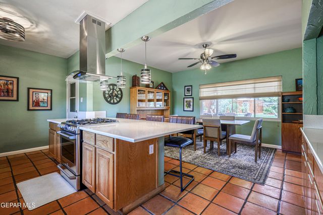 3712 SAN MATEO Lane, El Paso, TX 79902