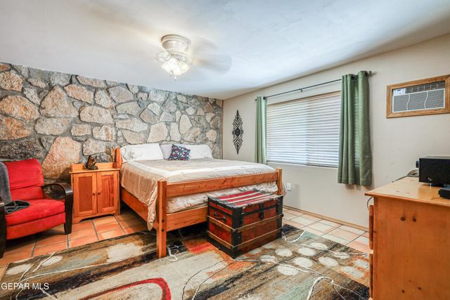 3712 SAN MATEO Lane, El Paso, TX 79902
