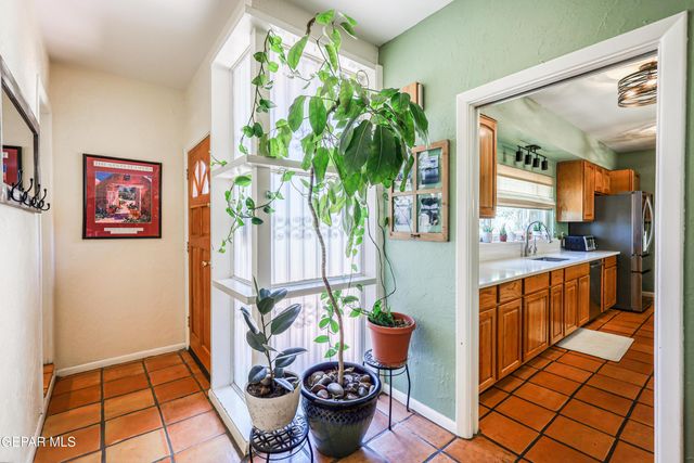 3712 SAN MATEO Lane, El Paso, TX 79902