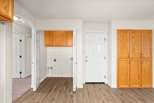 1580 Blue Beaver Way, Roseville, CA 95747