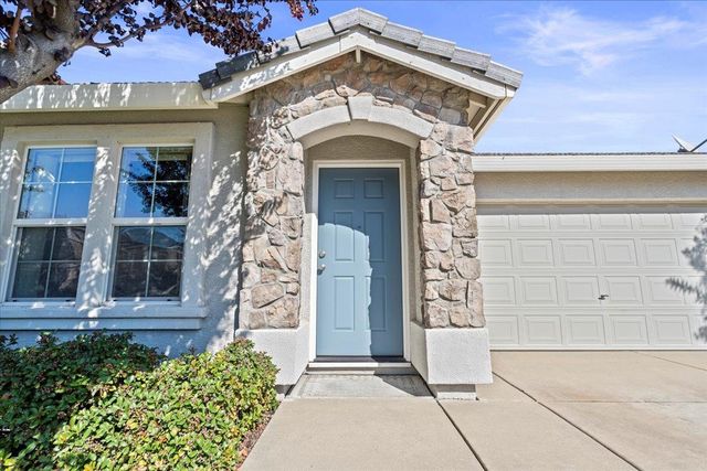 1580 Blue Beaver Way, Roseville, CA 95747