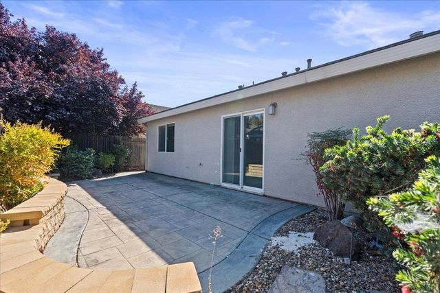 1580 Blue Beaver Way, Roseville, CA 95747