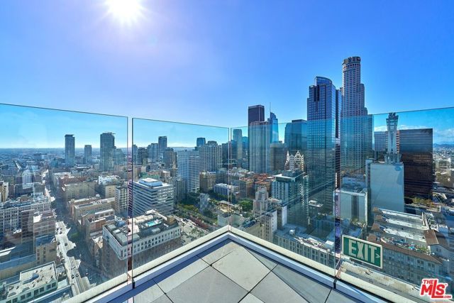 400 S Broadway 828, Los Angeles, CA 90013
