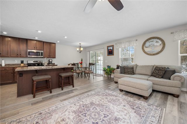 7537 Greenlawn Drive, North Ridgeville, OH 44039