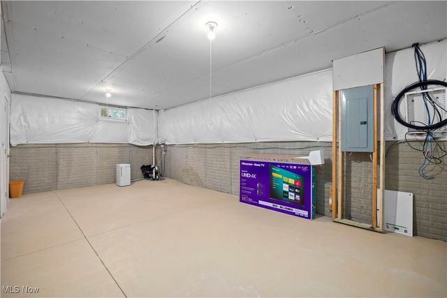 7537 Greenlawn Drive, North Ridgeville, OH 44039